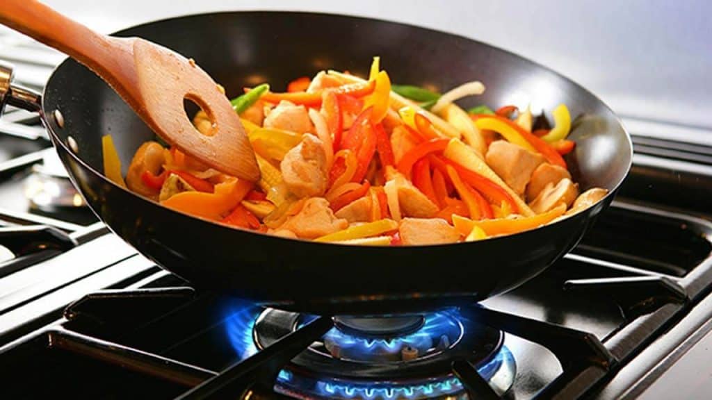 Top 7 Best Gas Stoves In India 2022 Reviews & Buyer's Guide