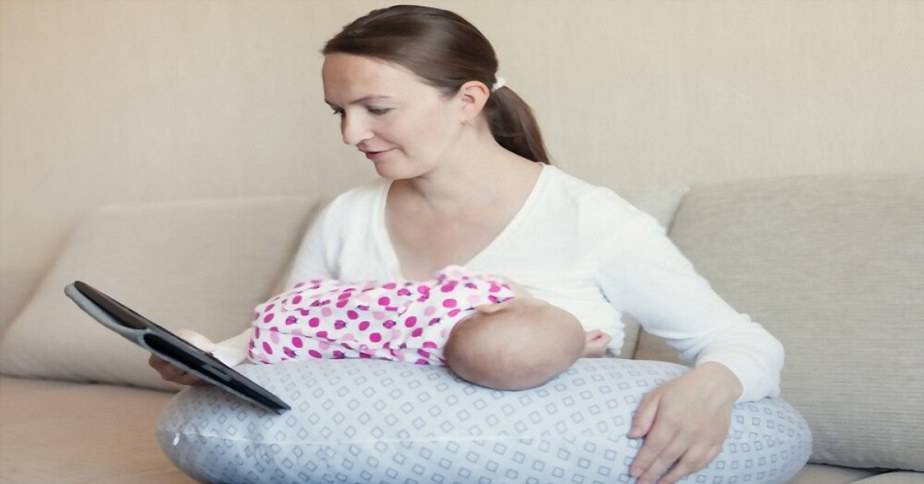How To Use Feeding Pillow